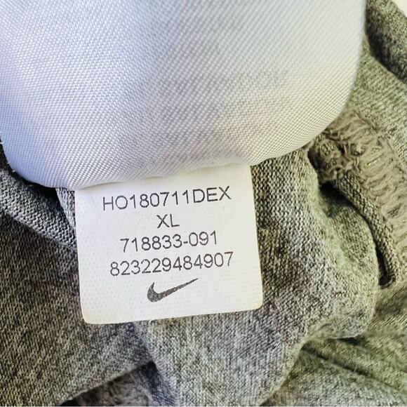 Nike Dri Fit Grey Unisex TShirt XL - Picture 7 of 7